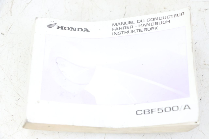 photo de MANUAL DO UTILIZADOR HONDA CBF 500 (2004 - 2007) - Vista principal