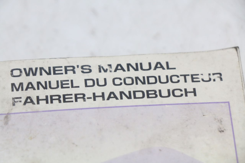 photo de MANUAL DO UTILIZADOR HONDA FJS SILVERWING SILVER WING 600 (2001 - 2010) - Outro ângulo de visão