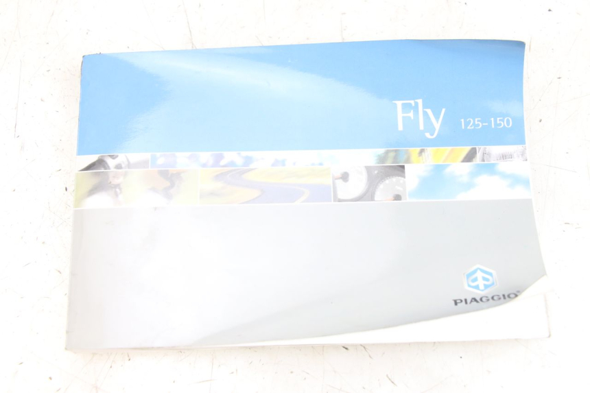 photo de MANUAL DO UTILIZADOR PIAGGIO FLY 125 (2005 - 2012) - Vista principal