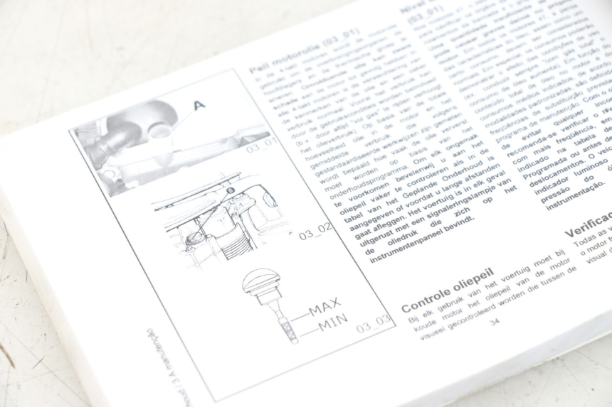 photo de MANUAL DO UTILIZADOR PIAGGIO FLY 125 (2005 - 2012) - Outro ângulo de visão