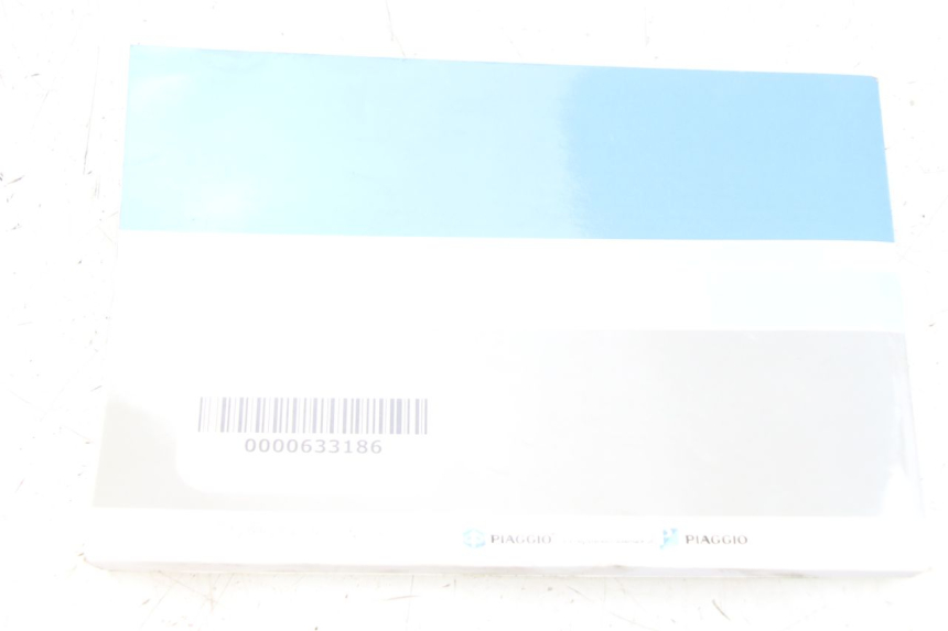 photo de MANUAL DO UTILIZADOR PIAGGIO FLY 125 (2005 - 2012) - Estado da superfície