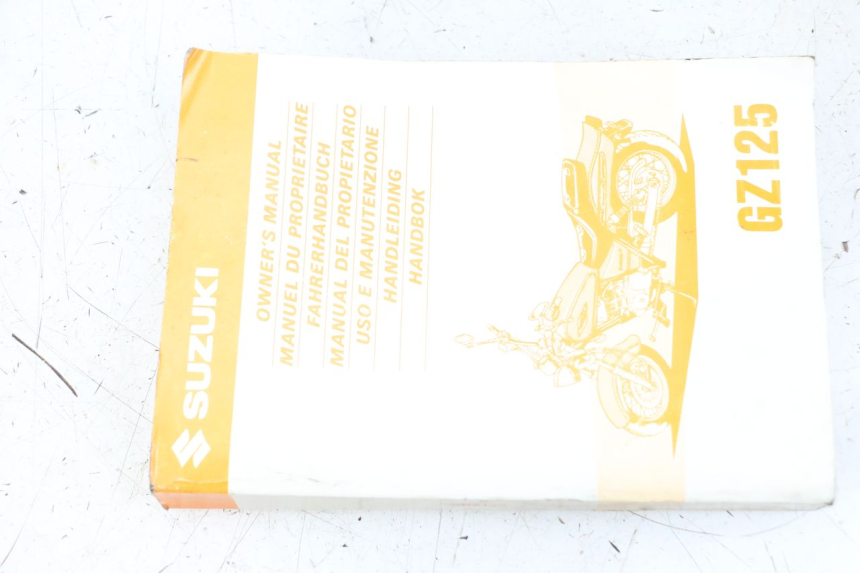 photo de MANUAL DO UTILIZADOR SUZUKI GZ MARAUDER 125 (1998 - 2004) - Vista principal