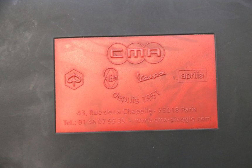 photo de MANUAL DO USUÁRIO PIAGGIO MP3 HPE 530 (2022 - 2026) - Detalhe da peça