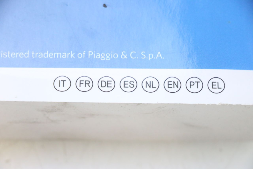 photo de MANUAL DO USUÁRIO PIAGGIO MP3 HPE 530 (2022 - 2026) - Estado da superfície