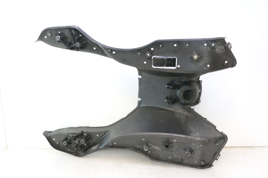 photo de ESTRIBO APRILIA ATLANTIC S 125 (2010 - 2013) - Estado da superfície