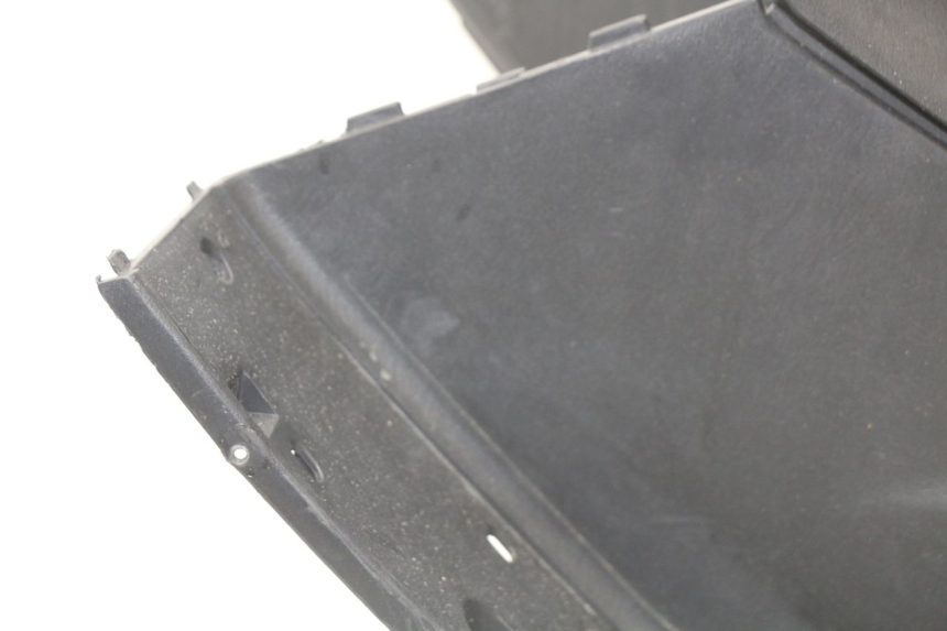 photo de ESTRIBO JONWAY AZTRAL 125 (2008 - 2017) - Detalhes característicos