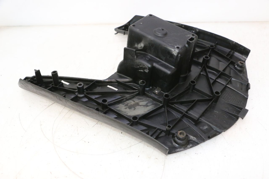 photo de ESTRIBO MBK BOOSTER ROCKET 50 (1995 - 1998) - Detalhes característicos