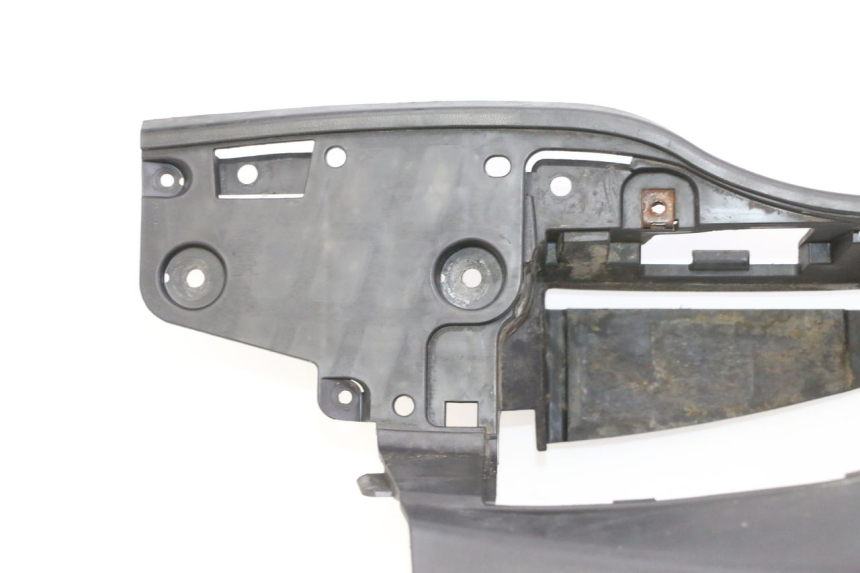 photo de ESTRIBO SUZUKI BURGMAN 125 (2007 - 2014) - Detalhes característicos