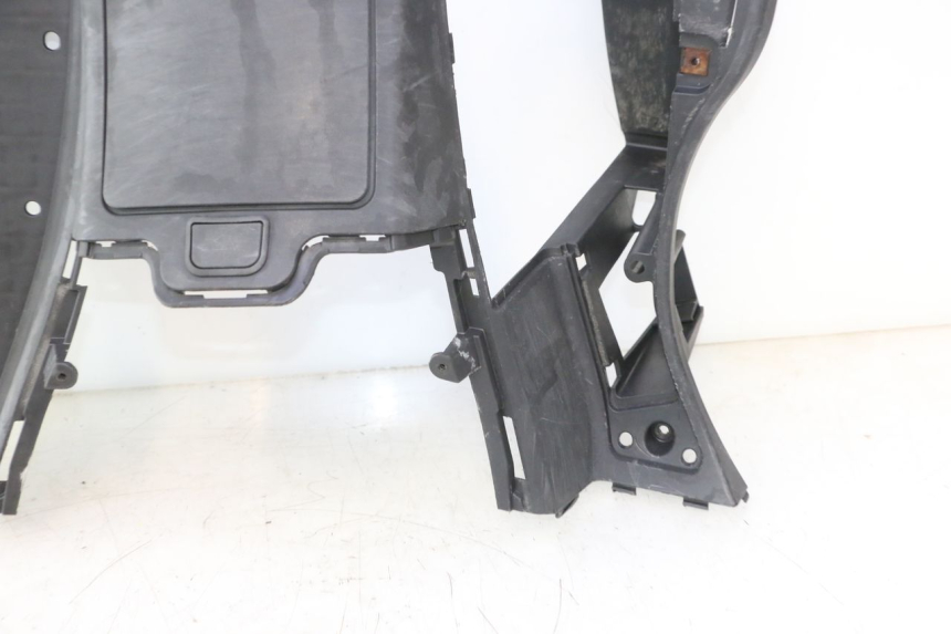 photo de ESTRIBO SUZUKI BURGMAN 125 (2007 - 2014) - Ampliação dos componentes