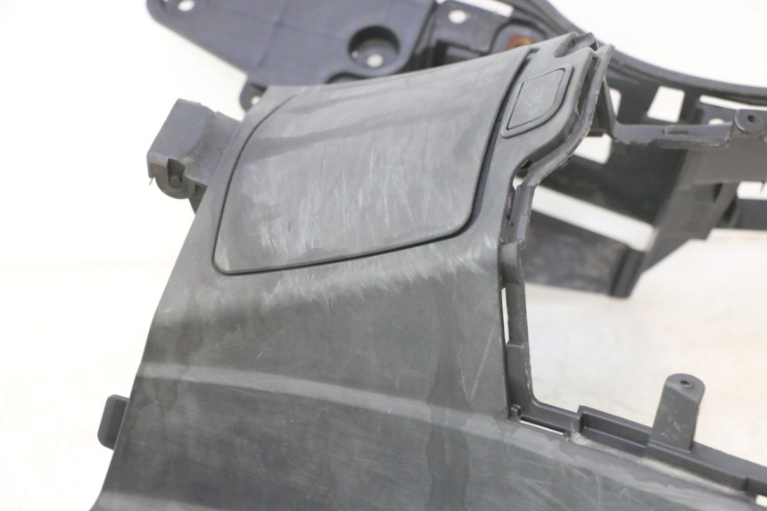 photo de ESTRIBO SUZUKI BURGMAN 125 (2007 - 2014) - Marcações e referências