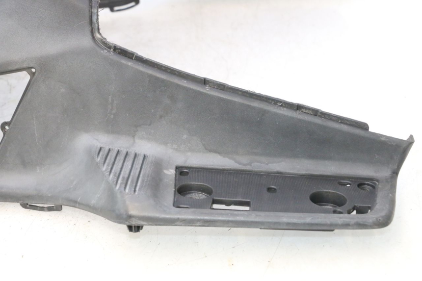 photo de APOIO PARA OS PÉS SUZUKI BURGMAN EXECUTIVE ABS 650 (2006 - 2012) - Estado da superfície