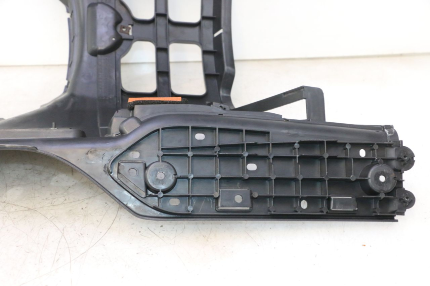 photo de APOIO PARA OS PÉS SUZUKI BURGMAN EXECUTIVE ABS 650 (2006 - 2012) - Estrutura - ampliação