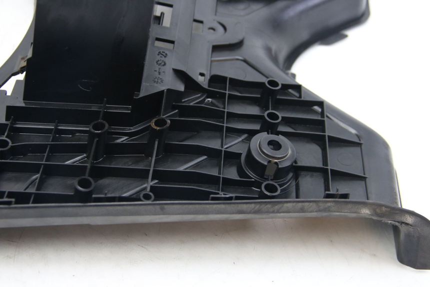 photo de ESTRIBO YAMAHA BW'S BWS 125 (2010 - 2013) - Detalhes característicos