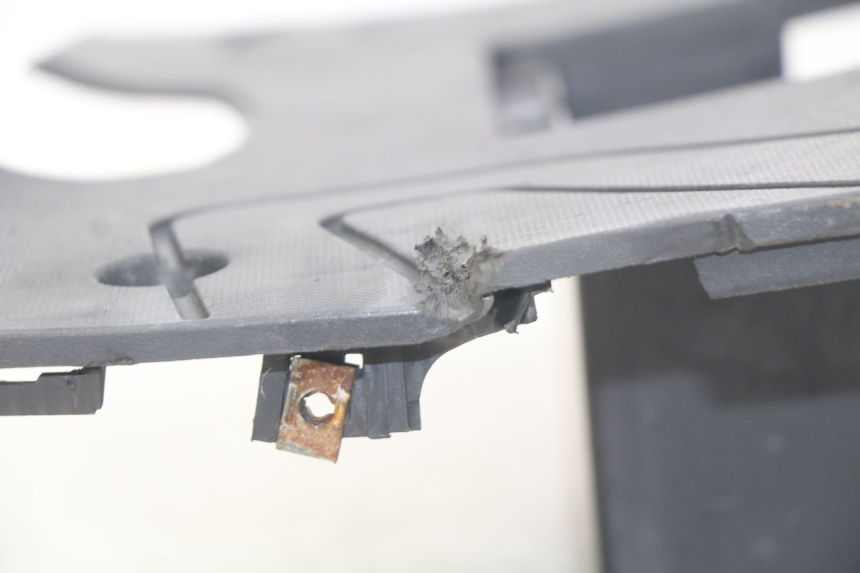 photo de ESTRIBO ORCAL CAVARO 4T 50 (2019 - 2023) - Pontos de fixação