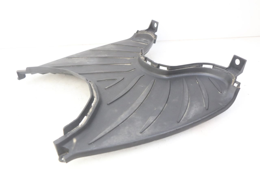photo de ESTRIBO PEUGEOT CITYSTAR 125 (2011 - 2017) - Pontos de fixação