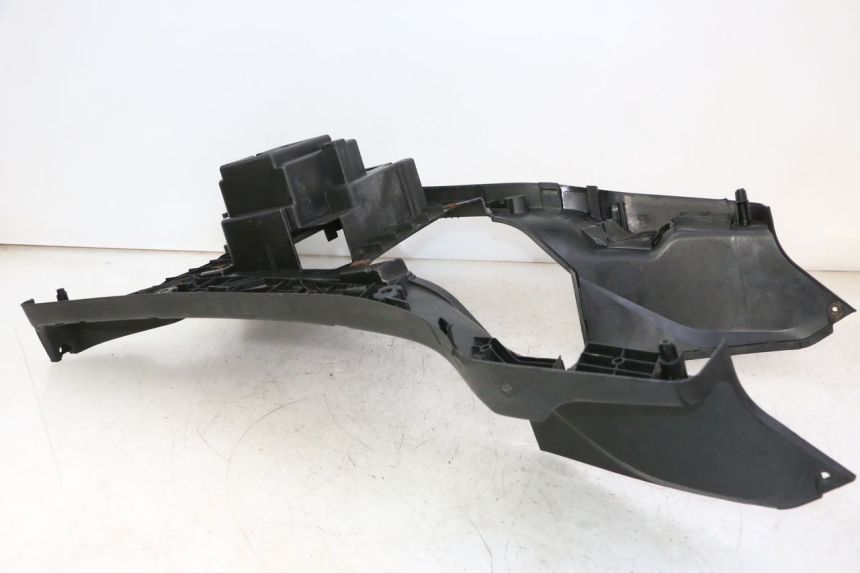 photo de DESCANSO DE PÉ SYM CROX 4T 50 (2016 - 2023) - Detalhes característicos