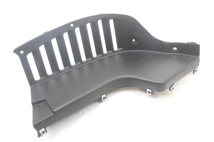 photo de ESTRIBO DIREITO QUADRO 3D S 350 (2013 - 2018) - Zoom do estado de desgaste