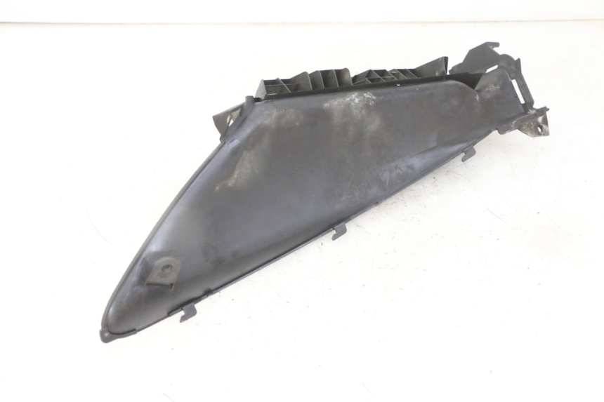 photo de ESTRIBO DIREITO SUZUKI BURGMAN 125 (2007 - 2014) - Zoom do estado de desgaste