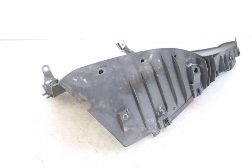 photo de ESTRIBO DIREITO BMW C1 125 (2000 - 2003) - Zoom do estado de desgaste