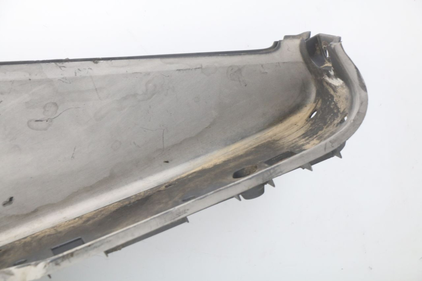 photo de ESTRIBO DIREITO HONDA FES PANTHEON 125 (2003 - 2007) - Pontos de fixação