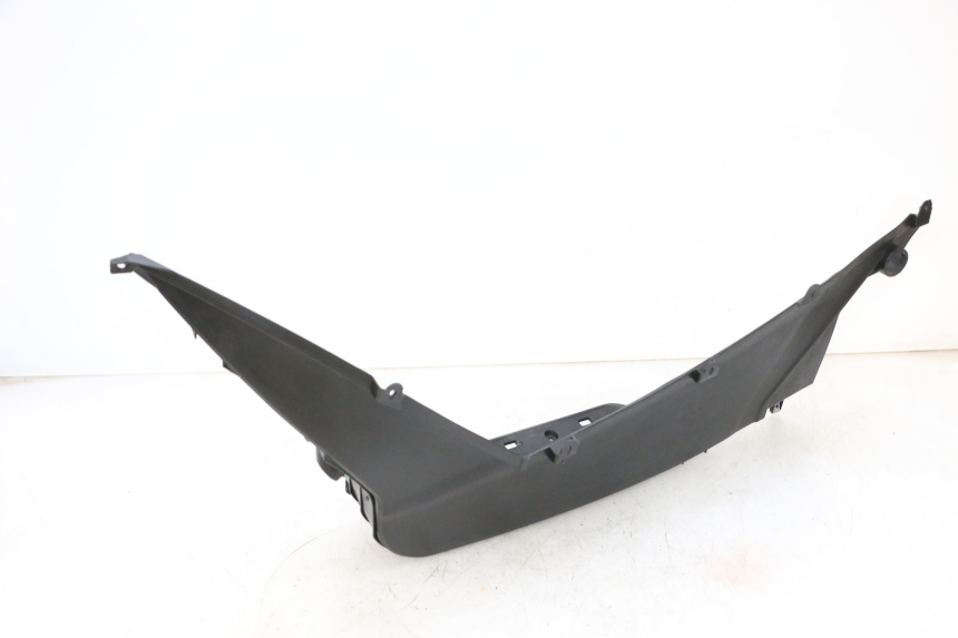 photo de ESTRIBO DIREITO JM MOTORS GTS 125 (2015 - 2019) - Pontos de fixação