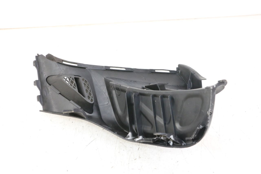 photo de ESTRIBO DIREITO KYMCO GRAND DINK 125 (2008 - 2014) - Outro ângulo de visão