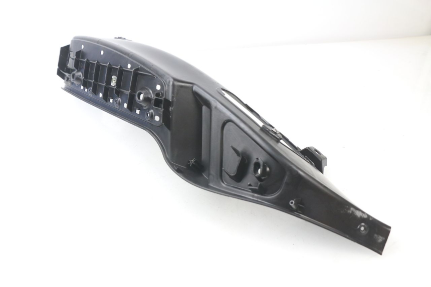 photo de ESTRIBO DIREITO PIAGGIO MP3 LT 300 (2010 - 2016) - Zoom do estado de desgaste