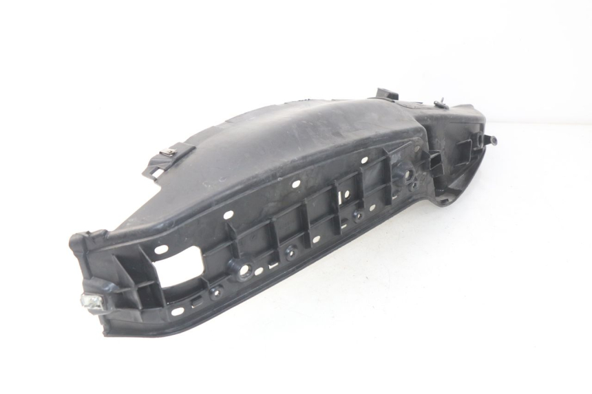 photo de ESTRIBO DIREITO PIAGGIO MP3 LT 400 (2007 - 2012) - Zoom do estado de desgaste