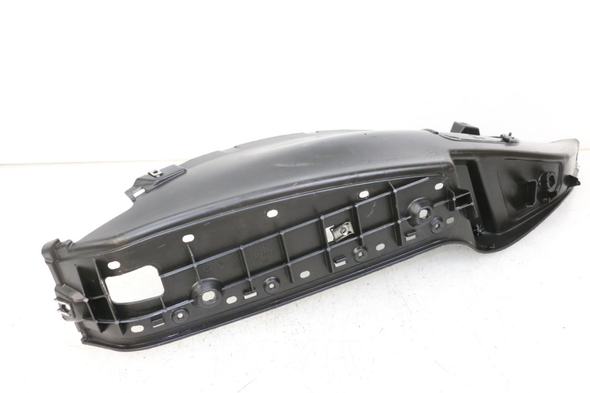 photo de ESTRIBO DIREITO PIAGGIO MP3 LT 400 (2007 - 2012) - Detalhe da peça