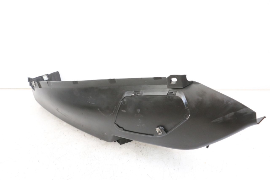 photo de ESTRIBO DIREITO PIAGGIO MP3 LT 400 (2007 - 2012) - Outro ângulo de visão