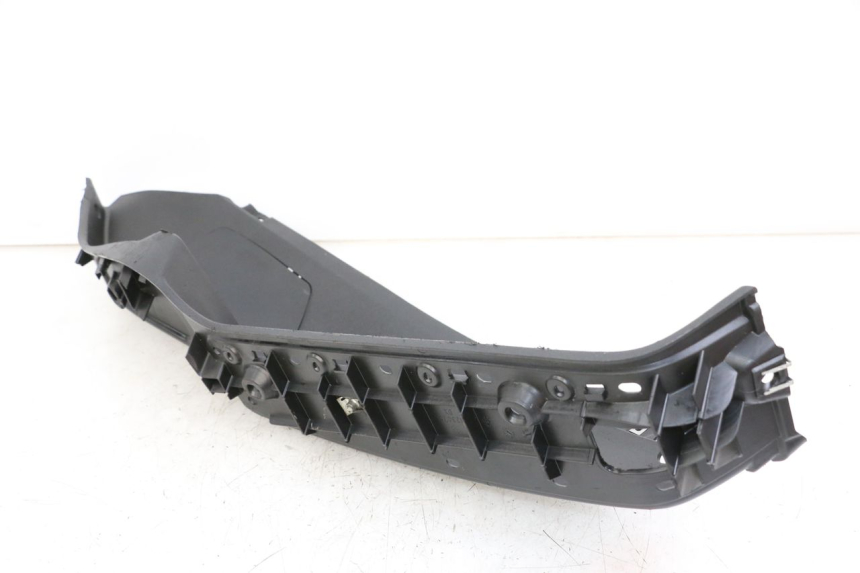 photo de ESTRIBO DIREITO PIAGGIO MP3 LT 400 (2007 - 2012) - Vista geral