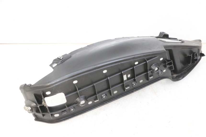 photo de ESTRIBO DIREITO PIAGGIO MP3 LT 300 (2010 - 2016) - Detalhe da peça