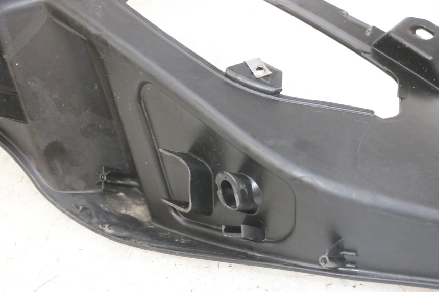 photo de ESTRIBO DIREITO PIAGGIO MP3 LT 300 (2010 - 2016) - Outro ângulo de visão