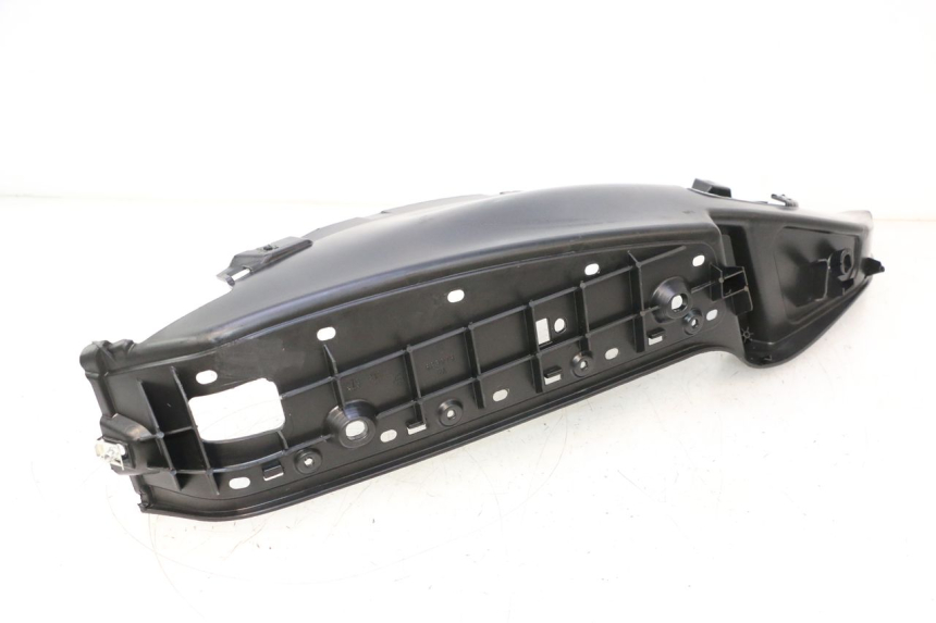 photo de ESTRIBO DIREITO PIAGGIO MP3 LT 400 (2007 - 2012) - Zoom do estado de desgaste