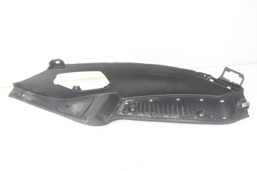 photo de ESTRIBO DIREITO PIAGGIO MP3 125 (2006 - 2014) - Vista principal