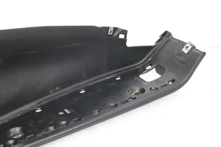 photo de ESTRIBO DIREITO PIAGGIO MP3 500 (2011 - 2015) - Vista geral