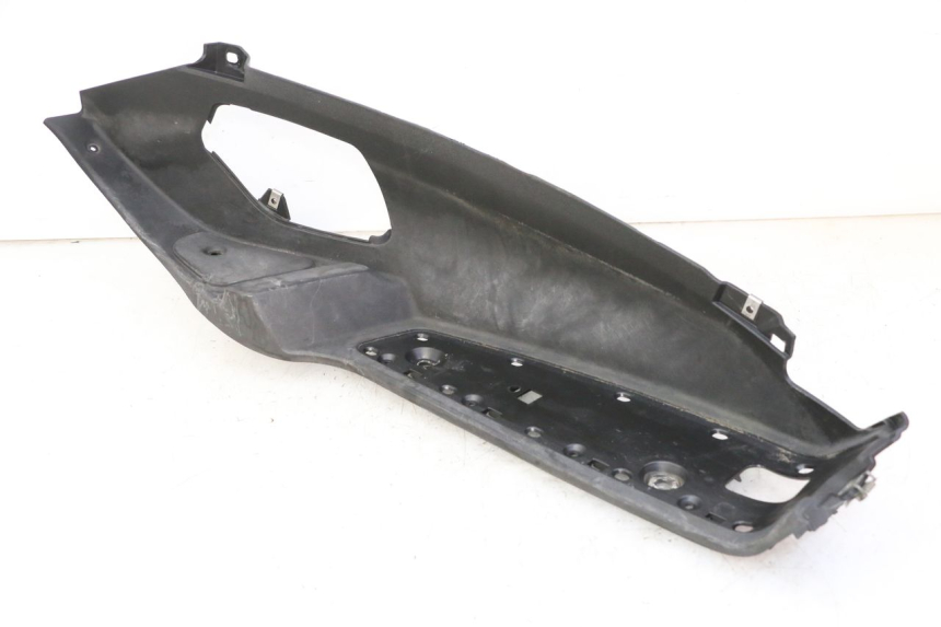 photo de ESTRIBO DIREITO PIAGGIO MP3 500 (2011 - 2015) - Ampliação técnica