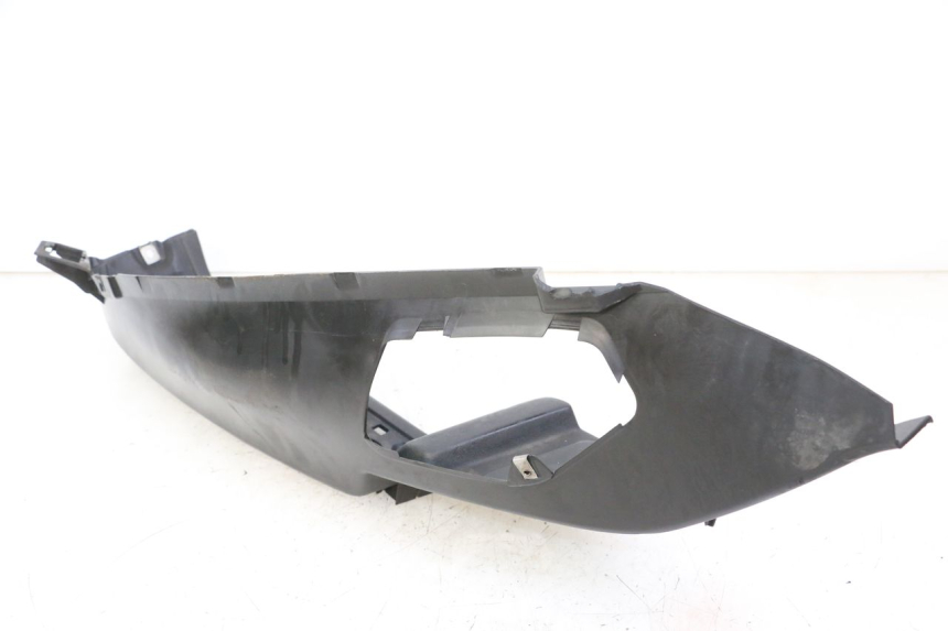 photo de ESTRIBO DIREITO PIAGGIO MP3 125 (2006 - 2014) - Ampliação técnica