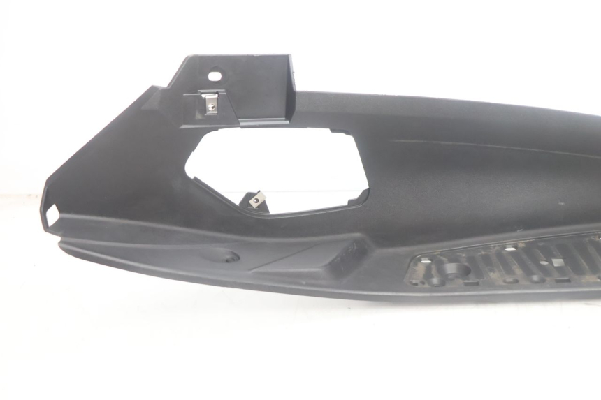 photo de ESTRIBO DIREITO PIAGGIO MP3 500 (2016 - 2018) - Detalhe da peça