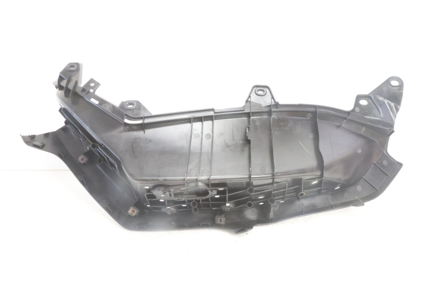 photo de PEDALEIRA DIREITA YAMAHA N-MAX NMAX 125 (2021 - 2024) - Pontos de fixação