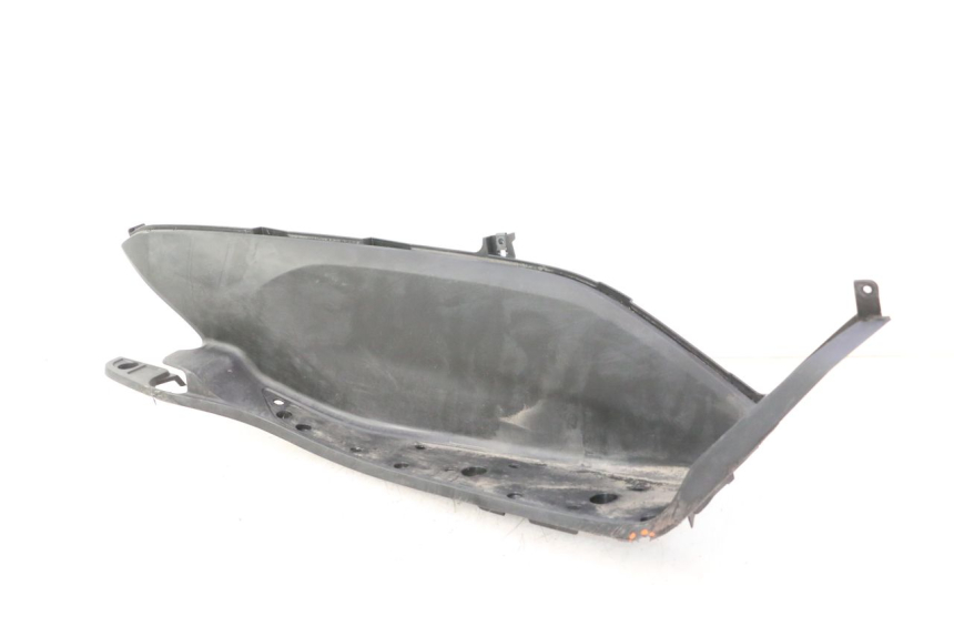 photo de ESTRIBO DIREITO HONDA PCX (JF28) 125 (2009 - 2011) - Marcações e referências