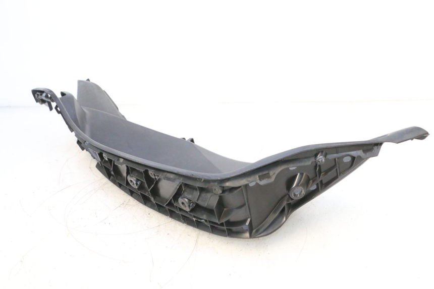 photo de ESTRIBO DIREITO HONDA PCX (JF57/JF64) 125 (2014 - 2018) - Detalhe da peça
