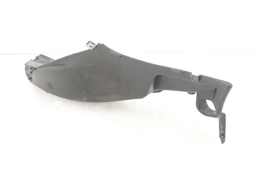 photo de ESTRIBO DIREITO APRILIA SCARABEO GT TOURING 125 (1999 - 2005) - Ampliação técnica
