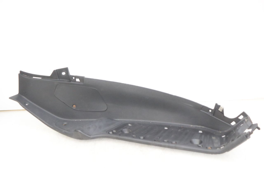 photo de ESTRIBO DIREITO PIAGGIO XEVO - X EVO 125 (2007 - 2017) - Vista principal