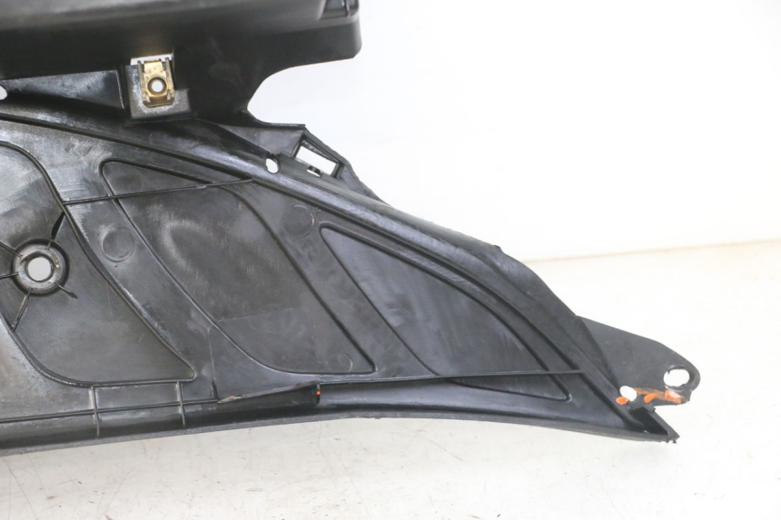 photo de ESTRIBO PEUGEOT ELYSEO 125 (1999 - 2004) - Ampliação dos componentes