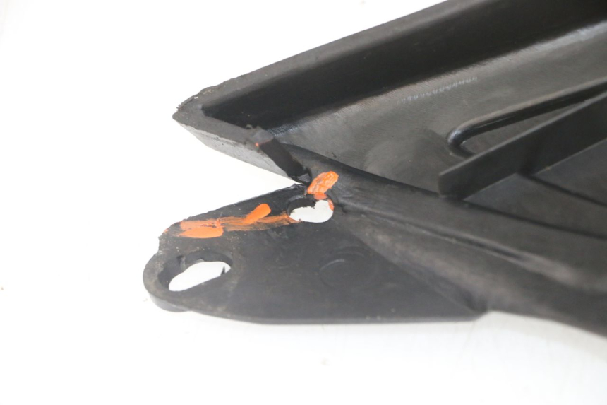 photo de ESTRIBO PEUGEOT ELYSEO 125 (1999 - 2004) - Outro ângulo de visão