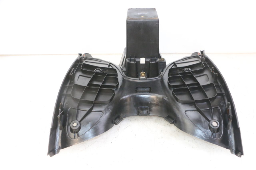 photo de ESTRIBO PEUGEOT ELYSEO 125 (1999 - 2004) - Estado da superfície