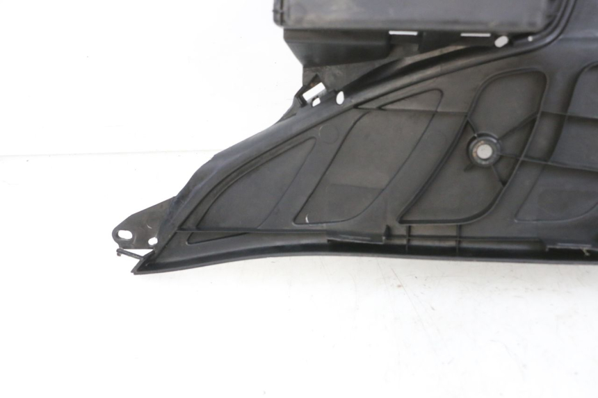 photo de ESTRIBO PEUGEOT ELYSEO 125 (1999 - 2004) - Ângulo alternativo