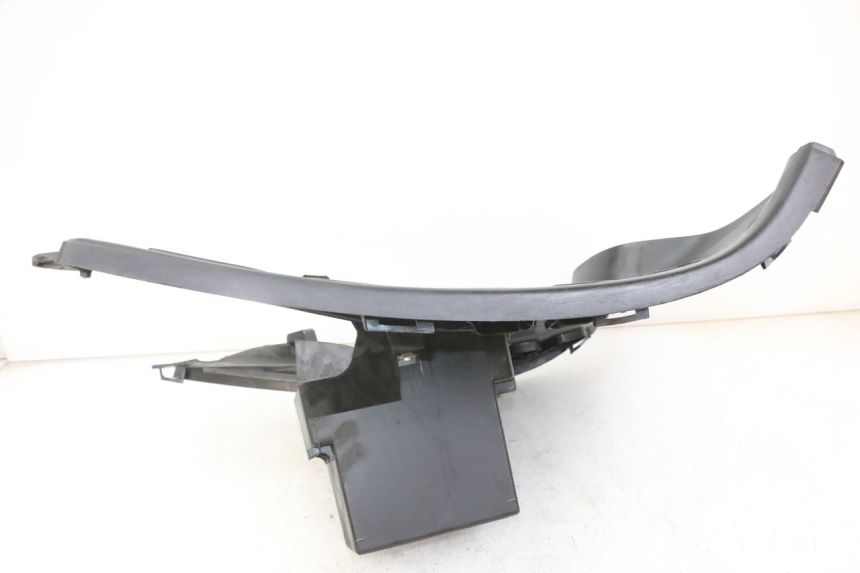 photo de ESTRIBO PEUGEOT ELYSTAR 125 (2002 - 2007) - Detalhe da peça