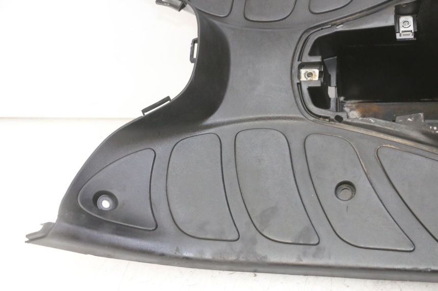 photo de ESTRIBO PEUGEOT ELYSTAR 125 (2002 - 2007) - Detalhes característicos